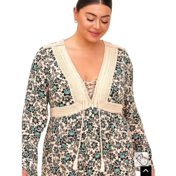 TORRID Plus Size Mini Gauze Lace-Up Floral Skater dress Size 1X - Picture 6 of 16